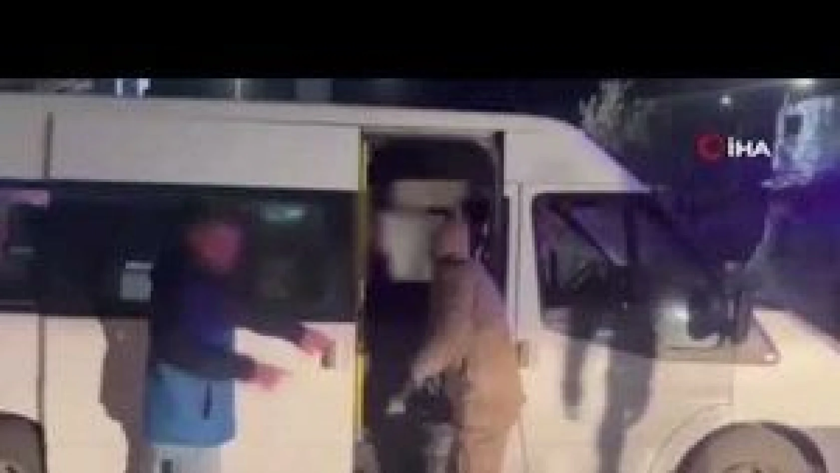 Şehre kaçak girmeye çalışan Afgan göçmenler termal kamera ile yakalandı