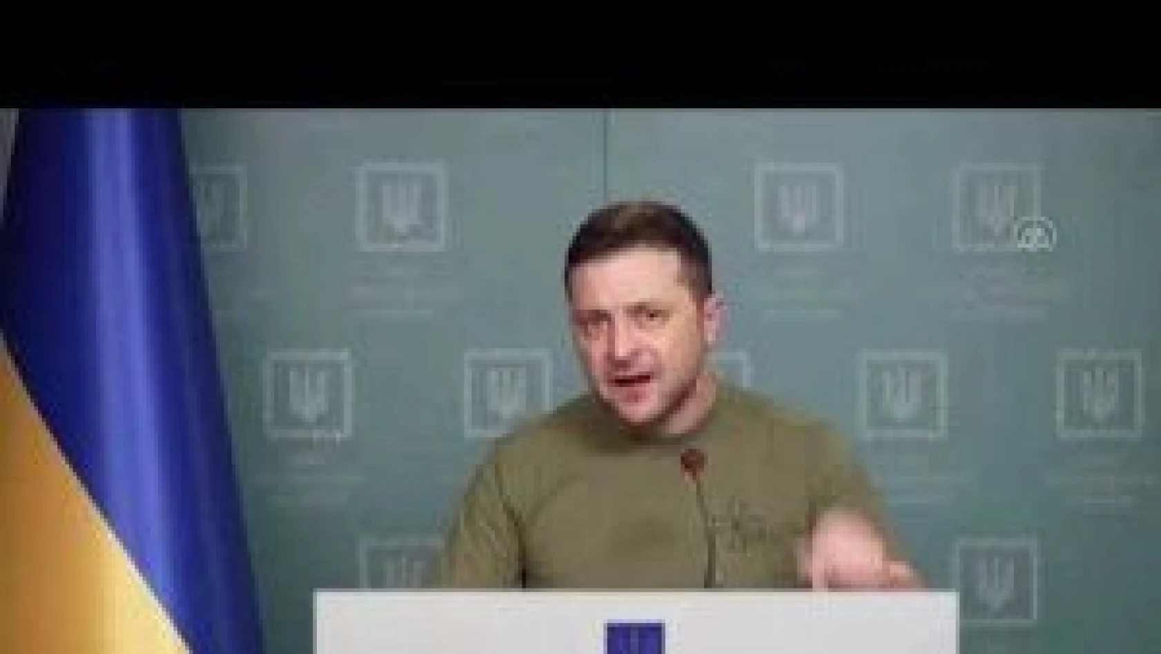 Zelenskiy: &quotBurdayım, Kievde'yim. Kimse bir yere kaçmadı "