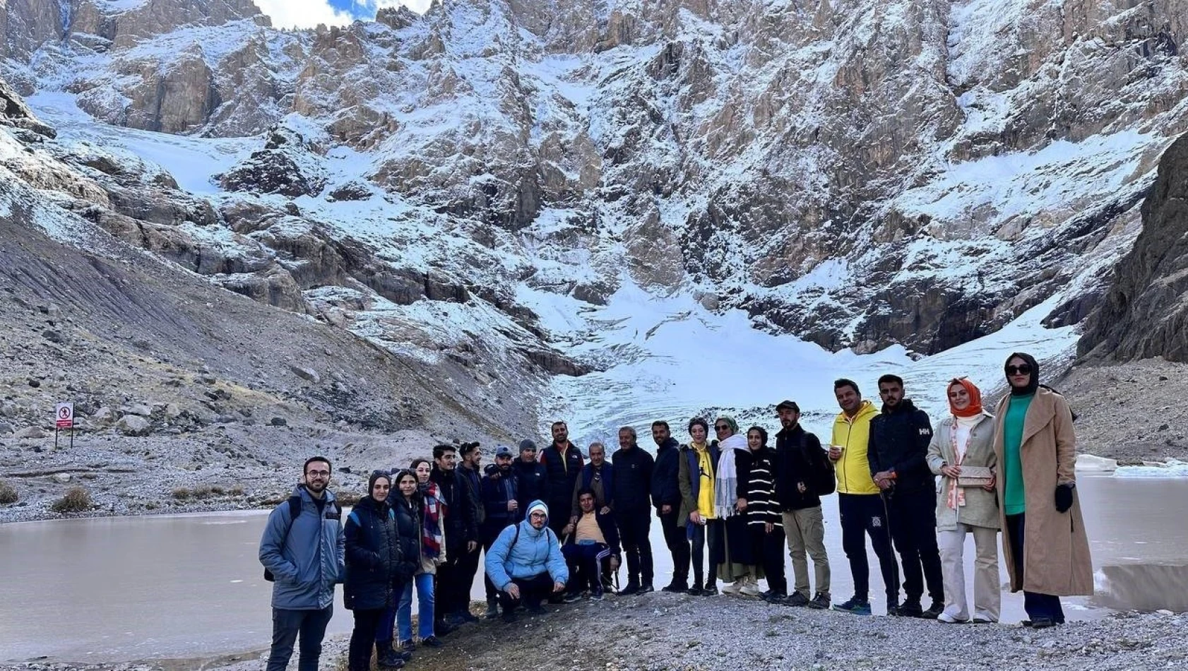 35 kişilik grup Cennet ve Cehennem Vadisi'nde doğa yürüyüş yaptı