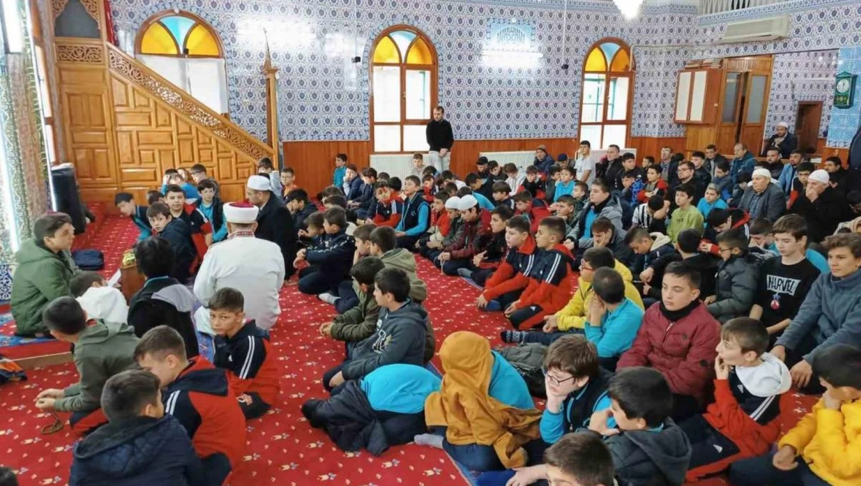 Kütahya'da cami gençlik buluşmaları