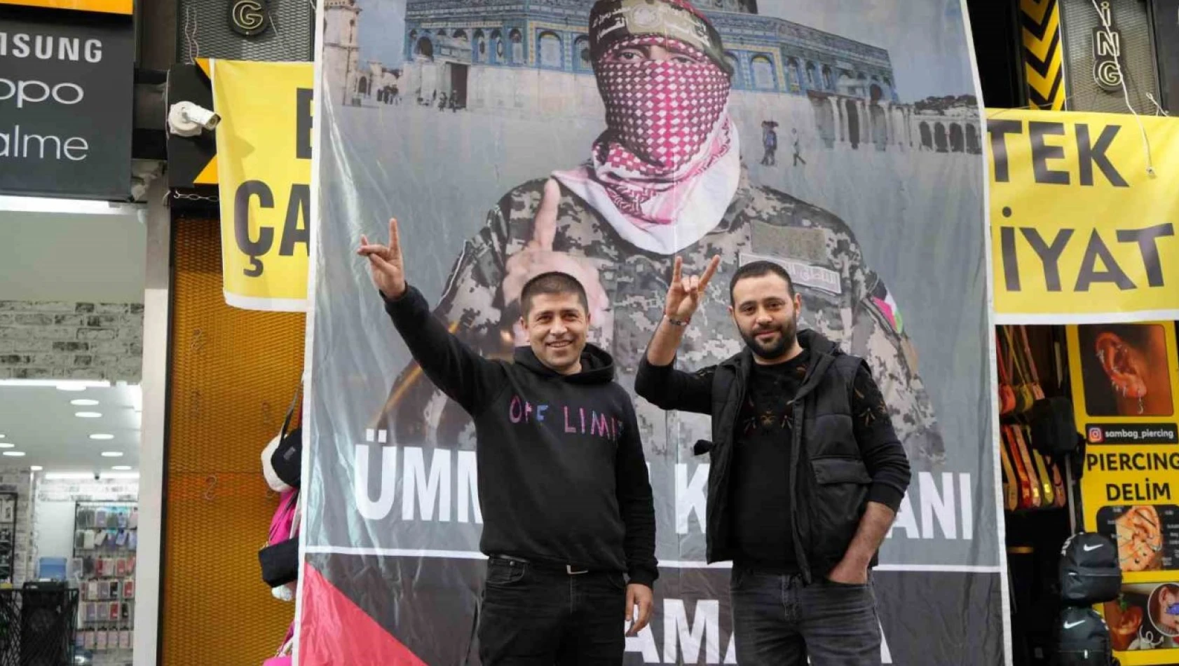Samsun'da Ümit Özdağ'a posterli tepki