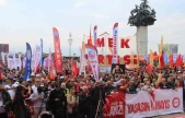 İzmir'de 1 Mayıs kutlaması