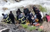 Yüksekova Doski Vadisinde feci kaza: 2 ölü, 3 yaralı