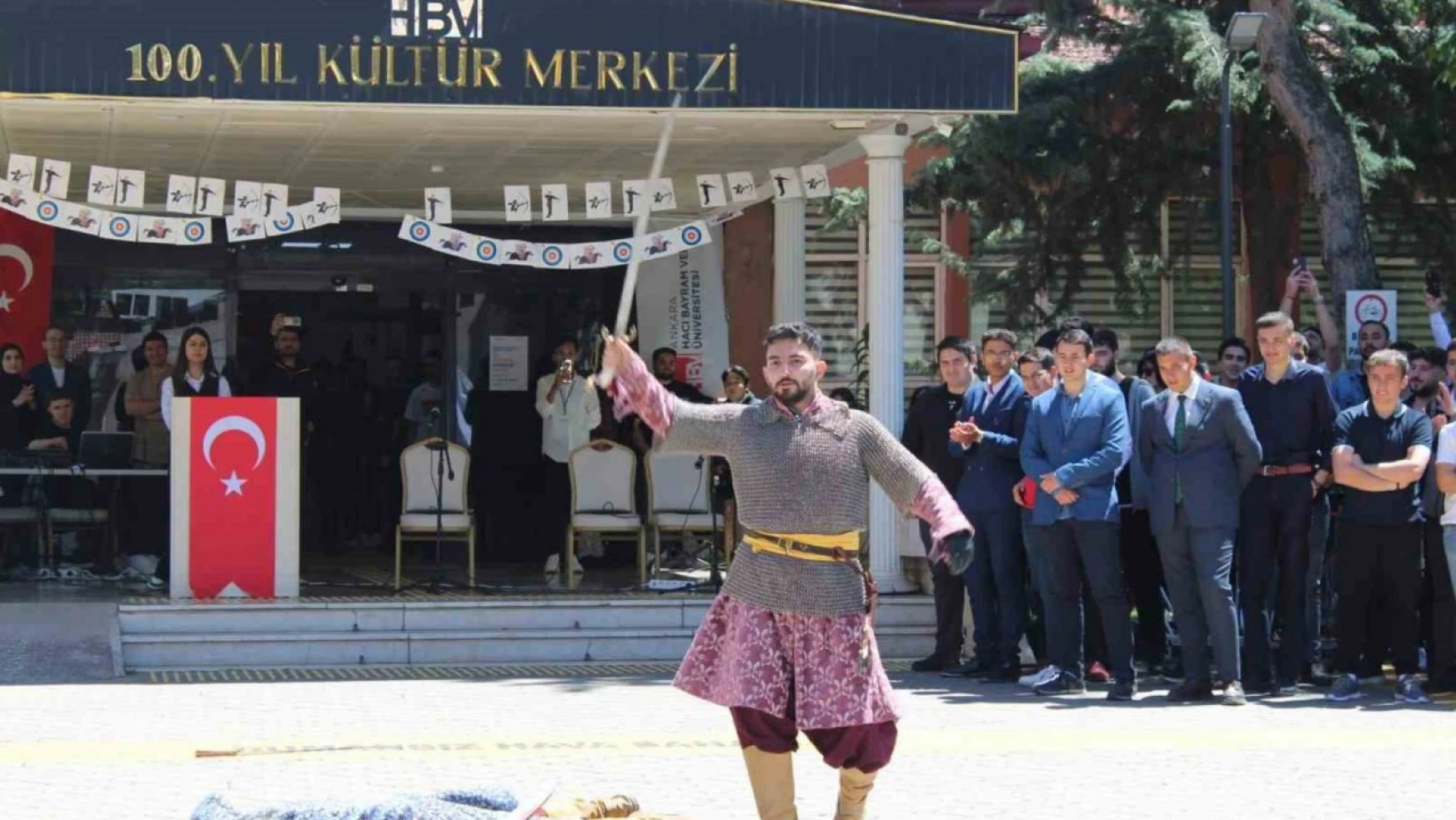 '2. Tarih Şöleni' Ankara Hacı Bayram Veli Üniversitesinde gerçekleştirildi