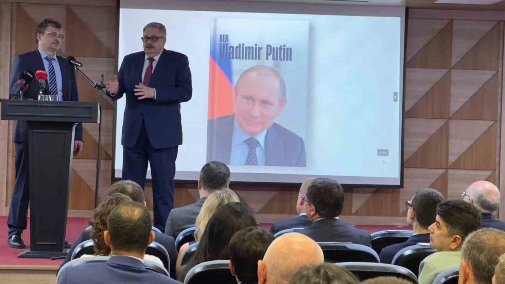 'Ben Vladimir Putin' kitabının tanıtımı yapıldı