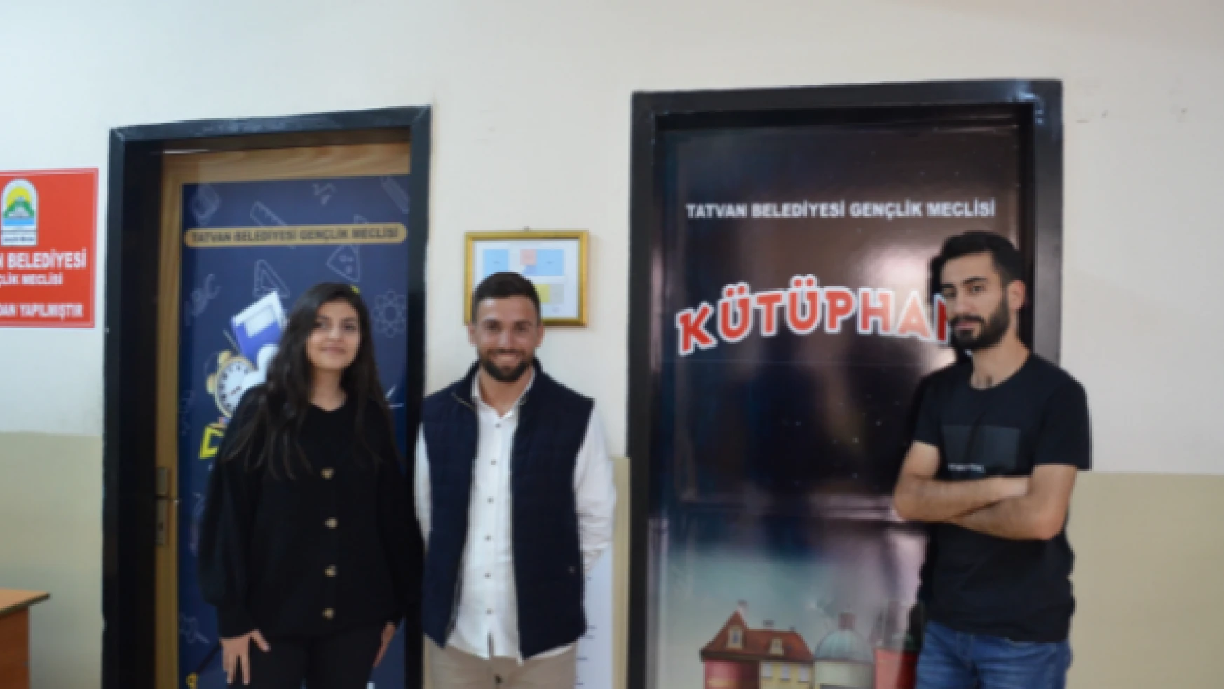 Bitlis'te gençler dezavantajlı ortaokul öğrencilerine destek oldu