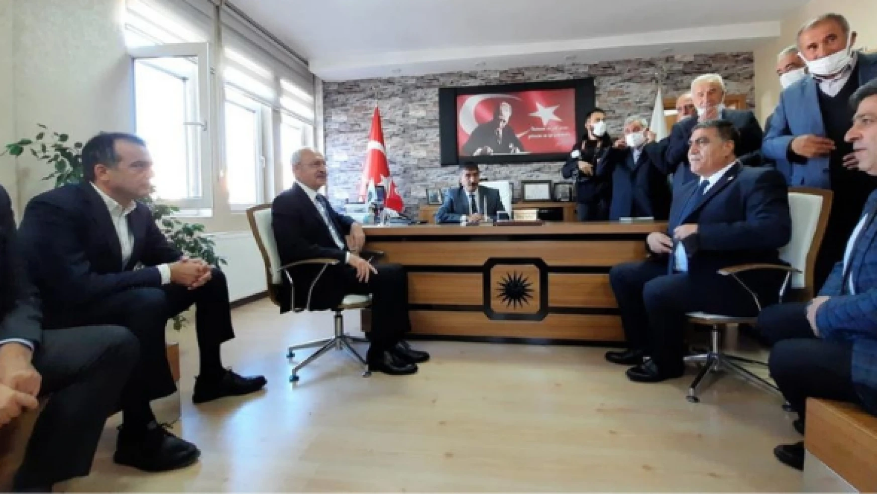 CHP Genel Başkanı Kılıçdaroğlu Kars'a geldi