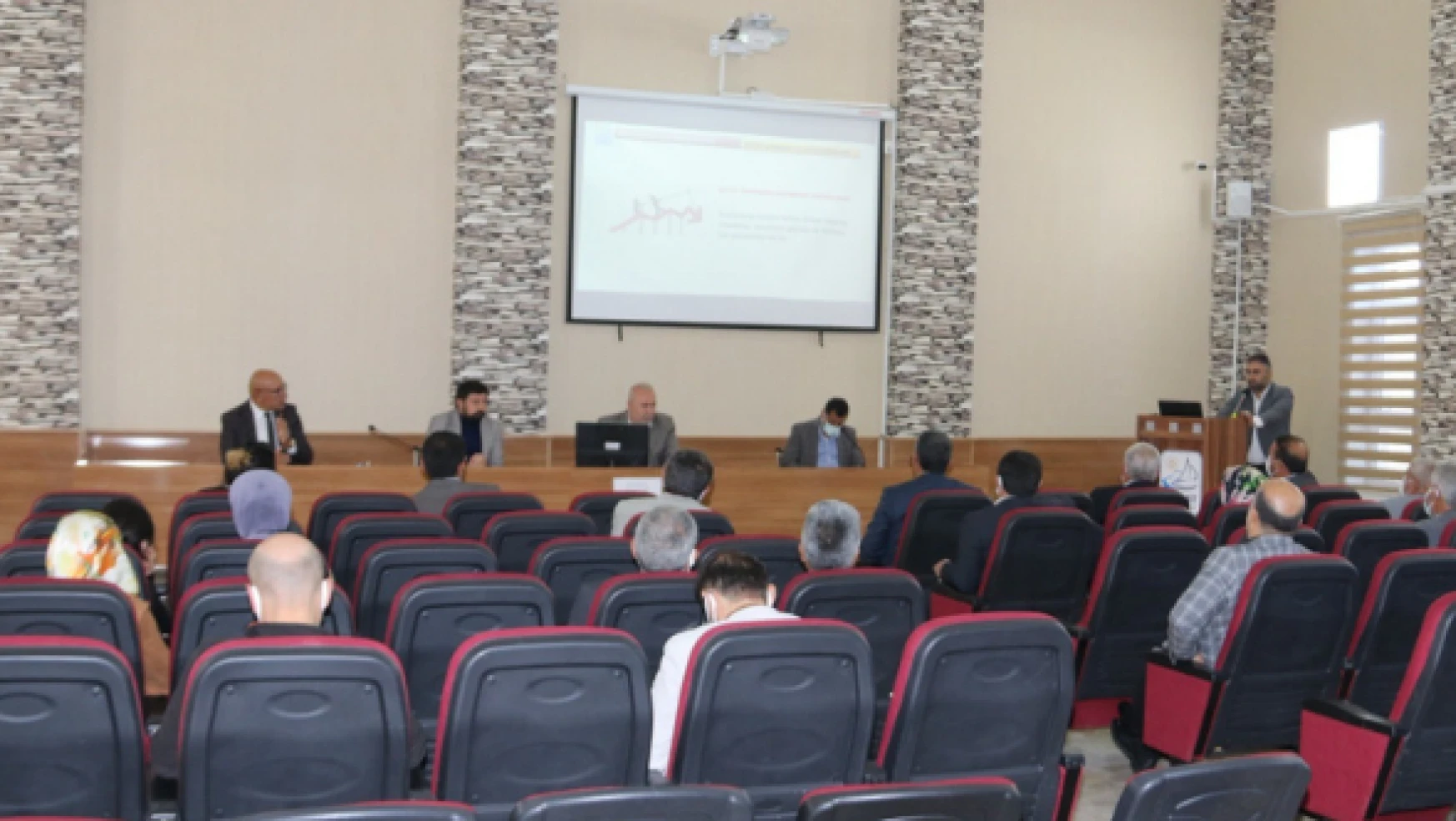 Edremit Belediyesi'nin bütçe görüşmeleri tamamlandı
