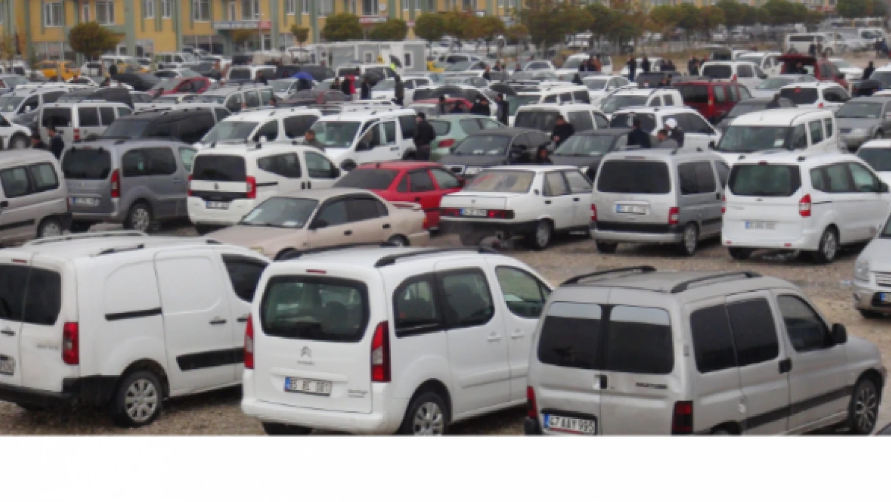 ÖTV'deki düşüş ikinci el araç fiyatlarına yansımadı