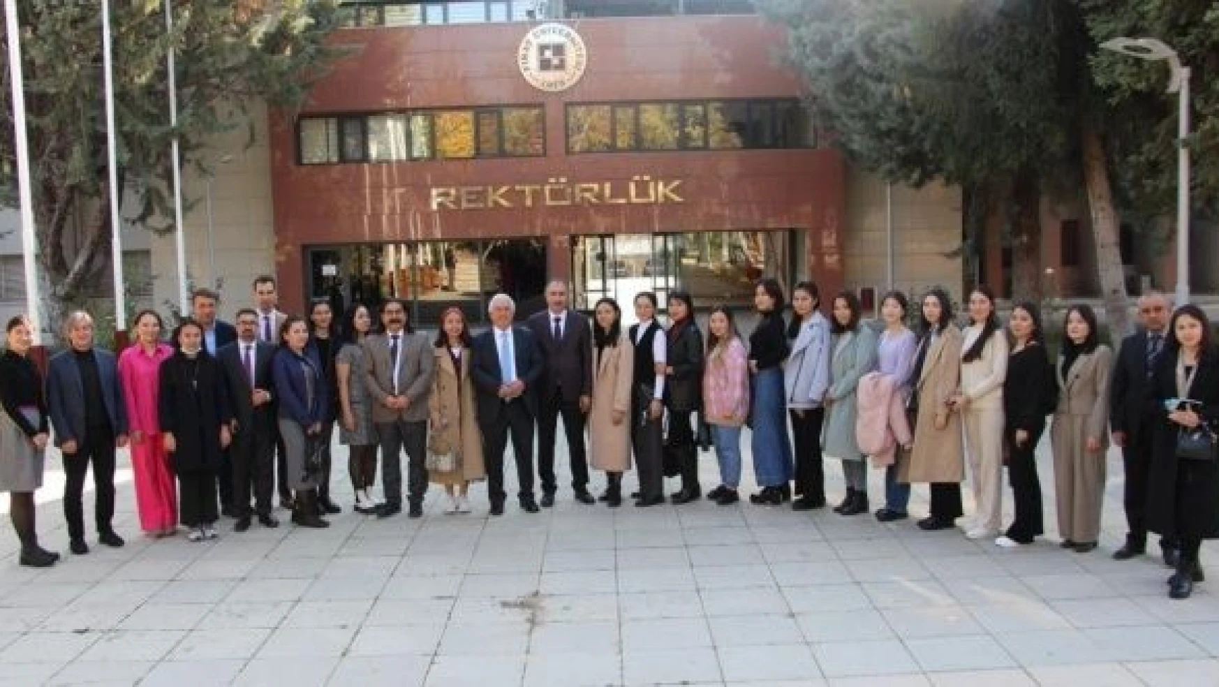 25 Kazakistanlı öğrenci Fırat Üniversitesi'nde staj yapacak