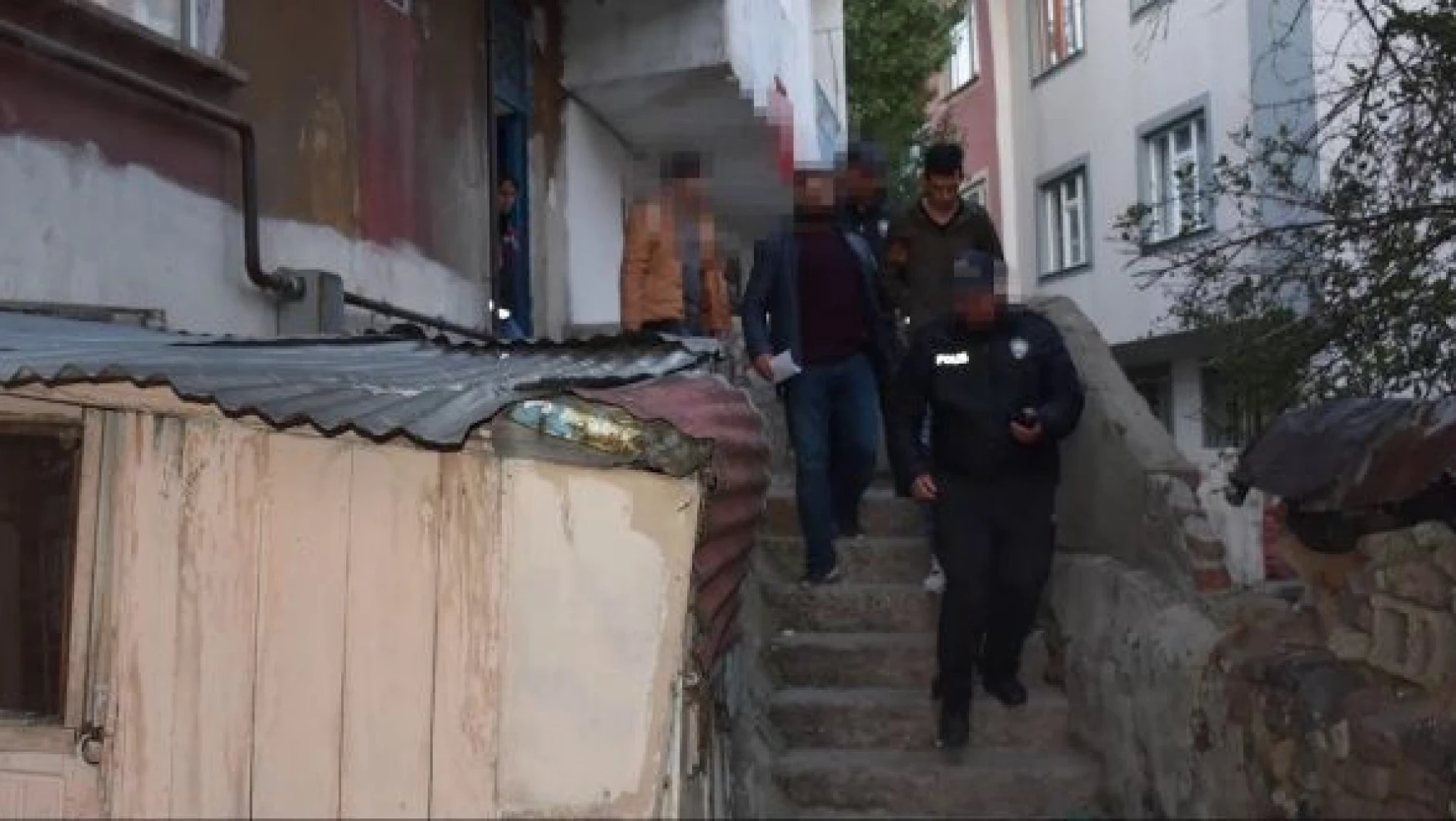 Erzurum'da 51 şüpheliden 28'i tutuklandı