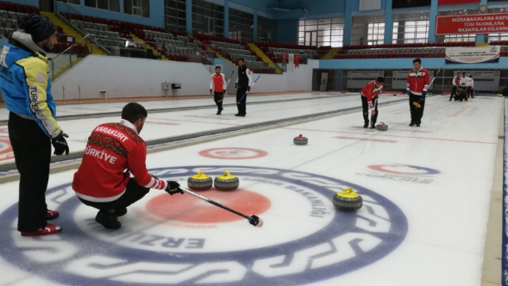 Curling  Milli Takımı Dünya Şampiyonası'na Erzurum'da hazırlanıyor