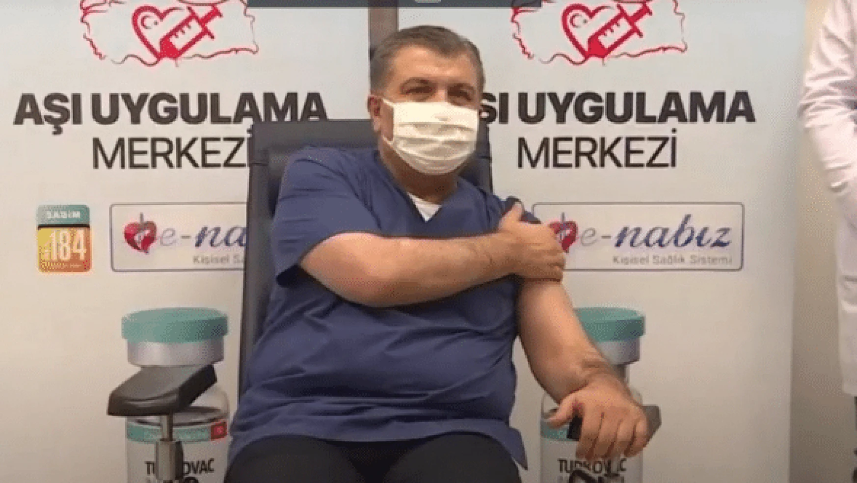 Sağlık Bakanı Koca TURKOVAC aşısı oldu