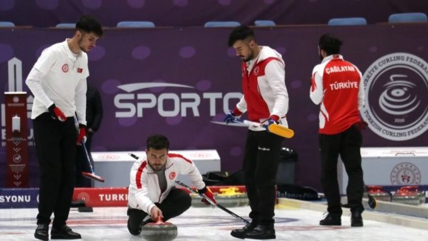 Milli curlingciler, başarılarını taçlandırmak istiyor
