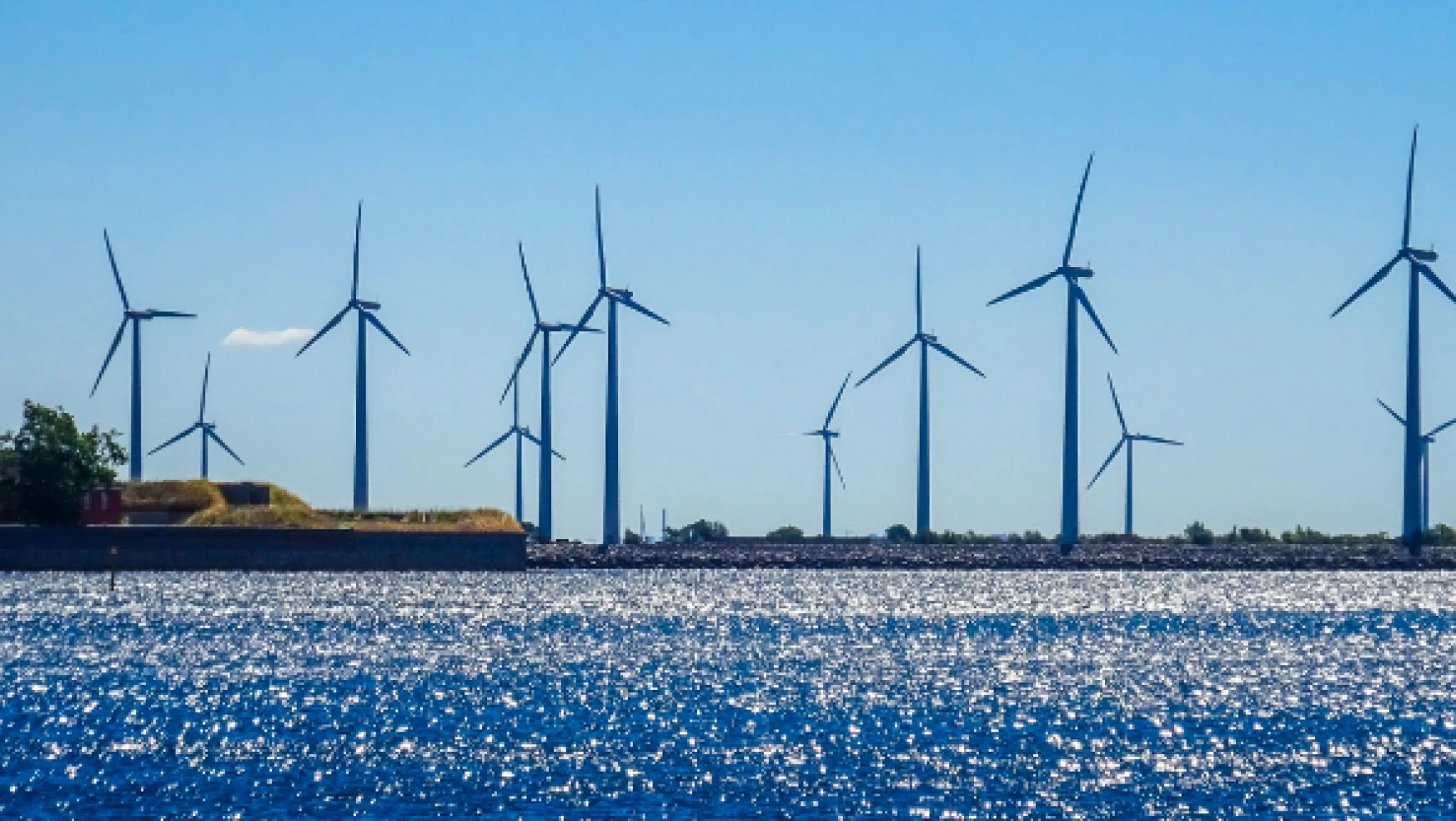 Van Gölü'nün geleceğini rüzgar enerji santralleri kurtaracak