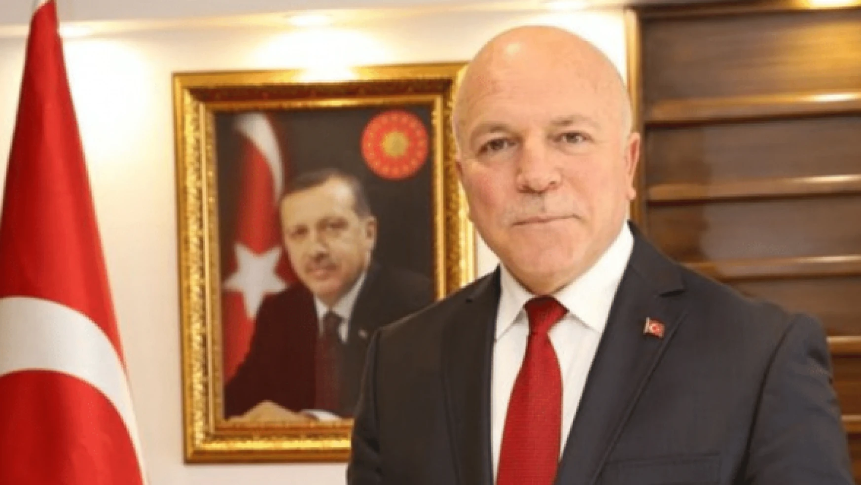 Erzurum Büyükşehir Belediye Başkanı Mehmet Sekmen de kovide yakalandı