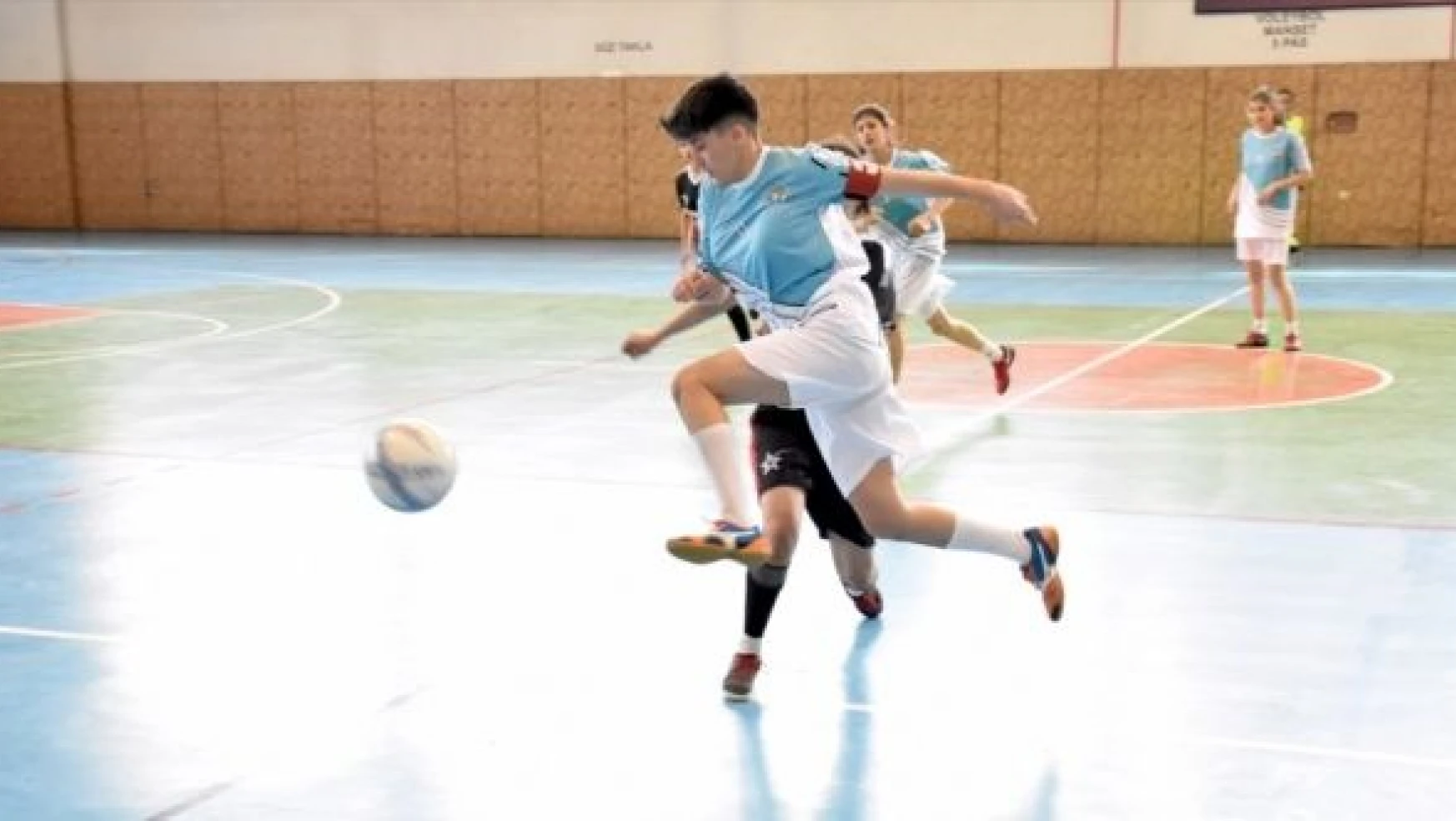 'Futsal Gençler Grup Birinciliği' başladı