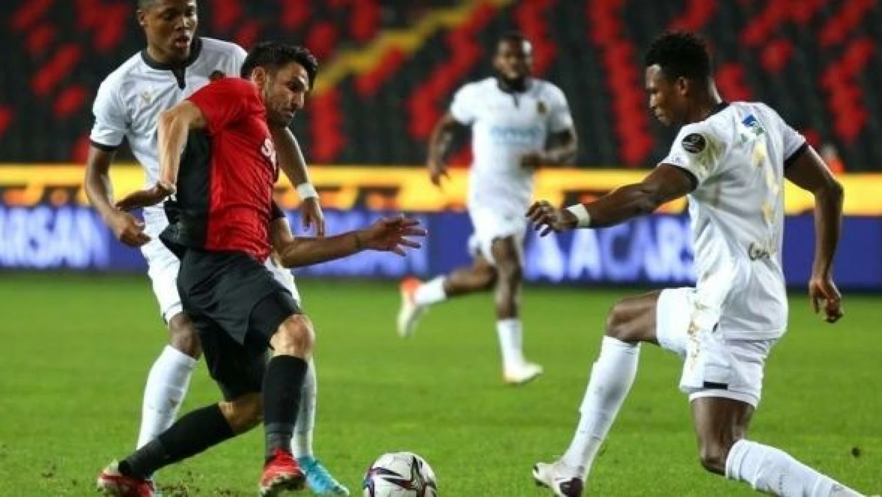 Gaziantep FK: 0 - Öznur Kablo Yeni Malatyaspor: 0
