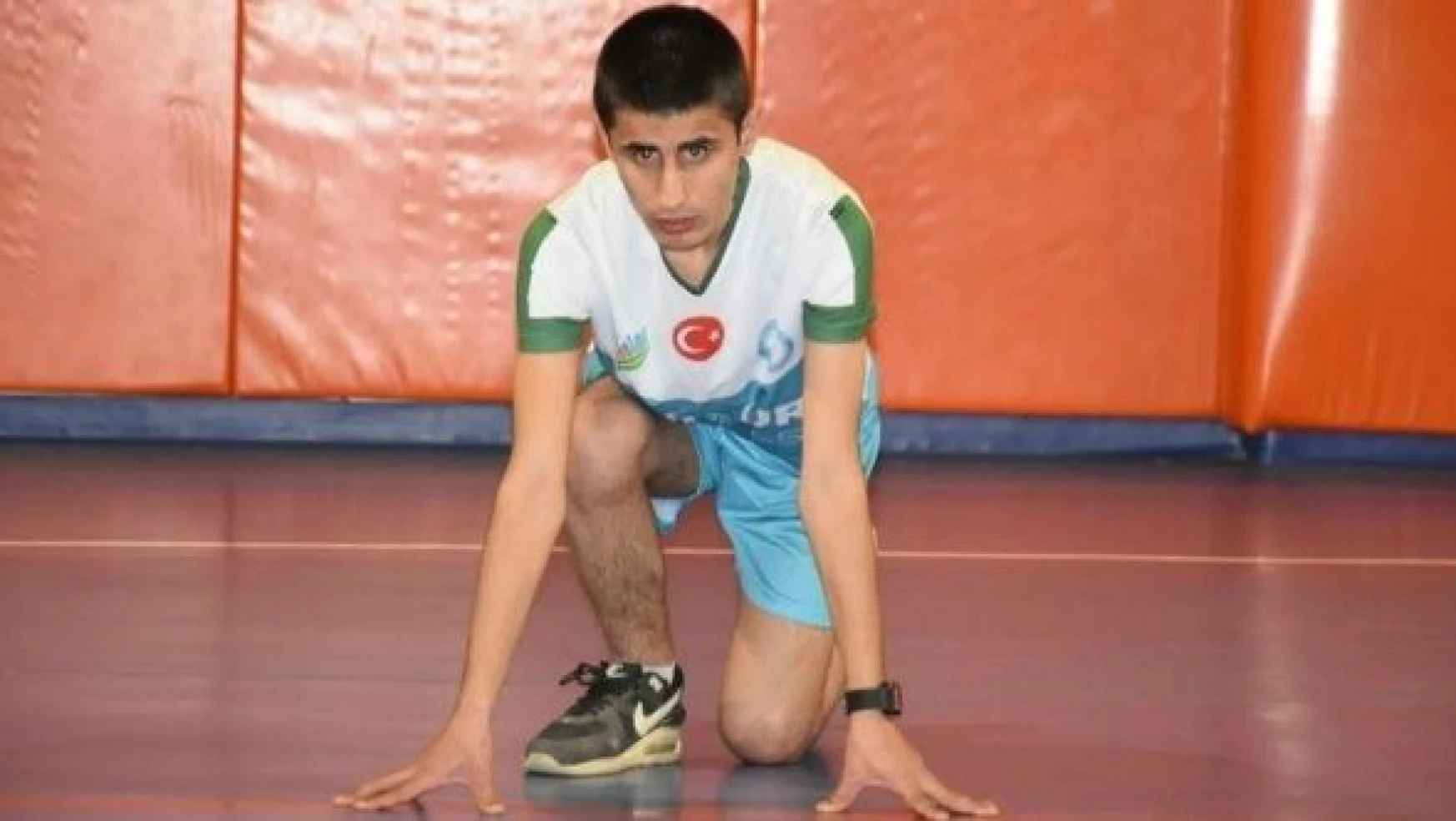 Görme engelli atlet Yusuf Çelik,  Avrupa Şampiyonası'na göz dikti!