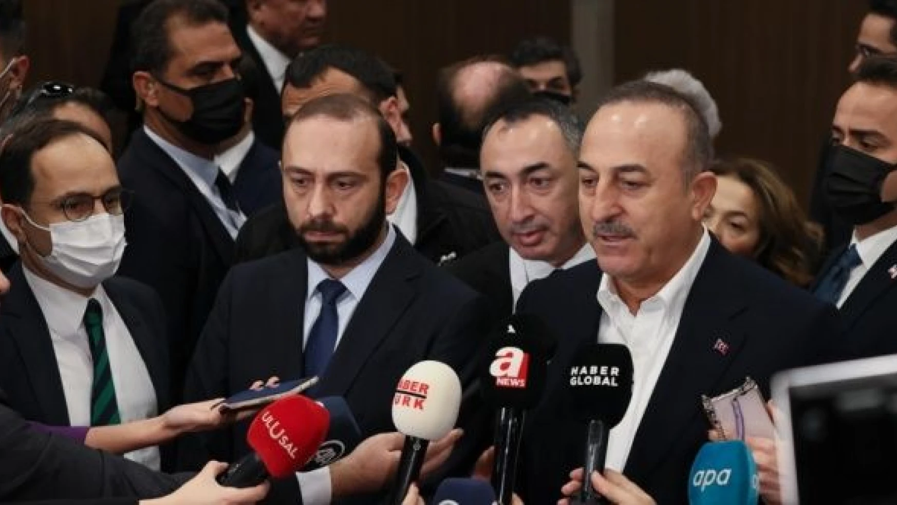 Bakan Çavuşoğlu: "Normalleşme sürecinden Azerbaycan' da memnun"