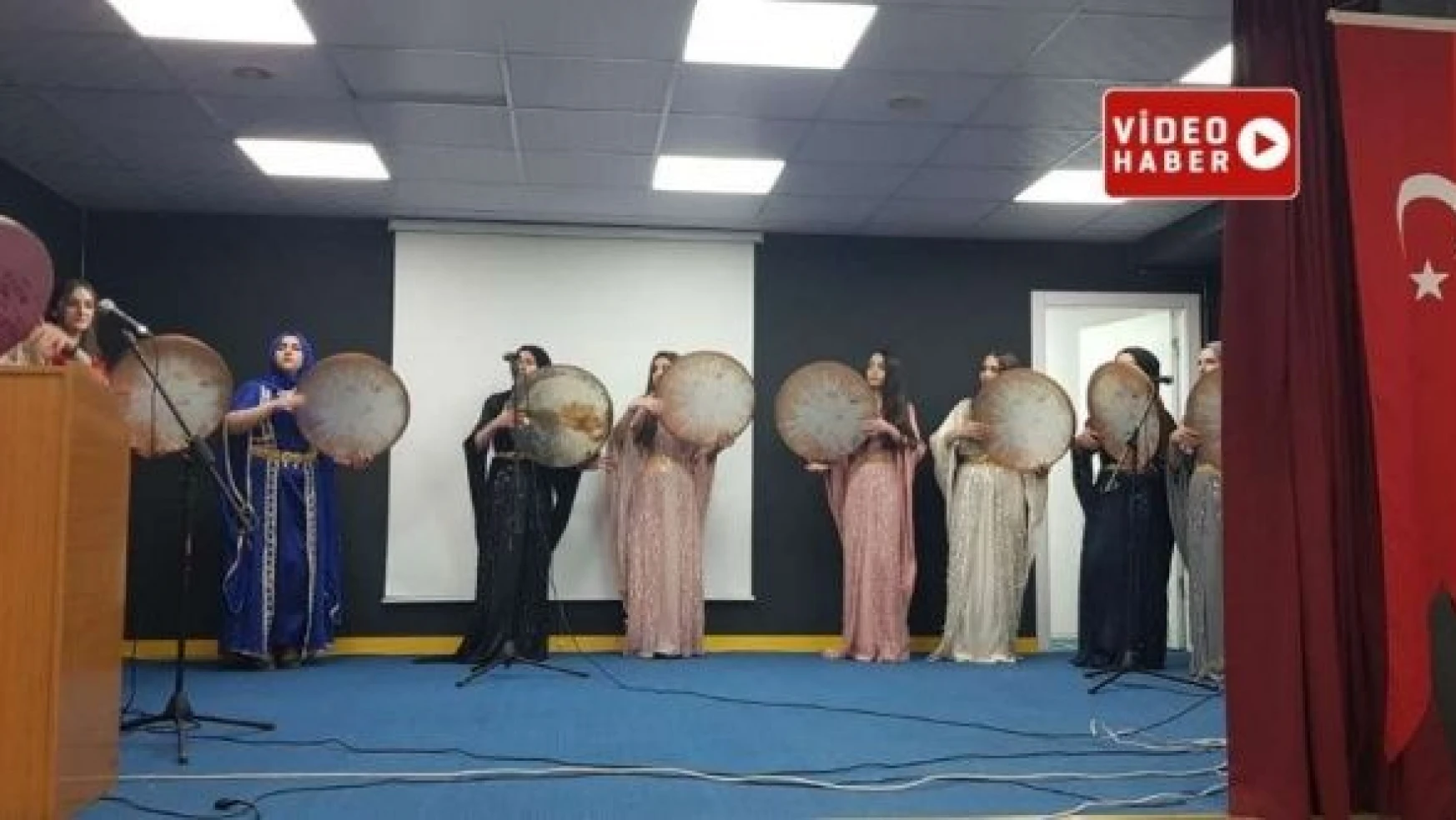 Diyadin Erbani Grubu'ndan Kadınlar Günü'ne özel Kürtçe konser