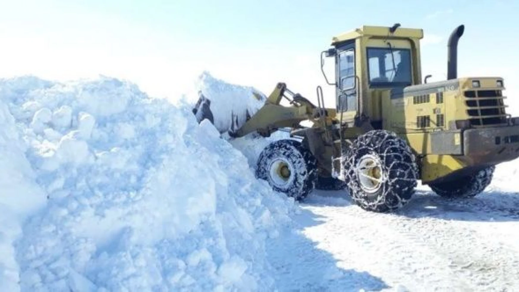 Kars ve Ardahan'da yollar ulaşıma açıldı