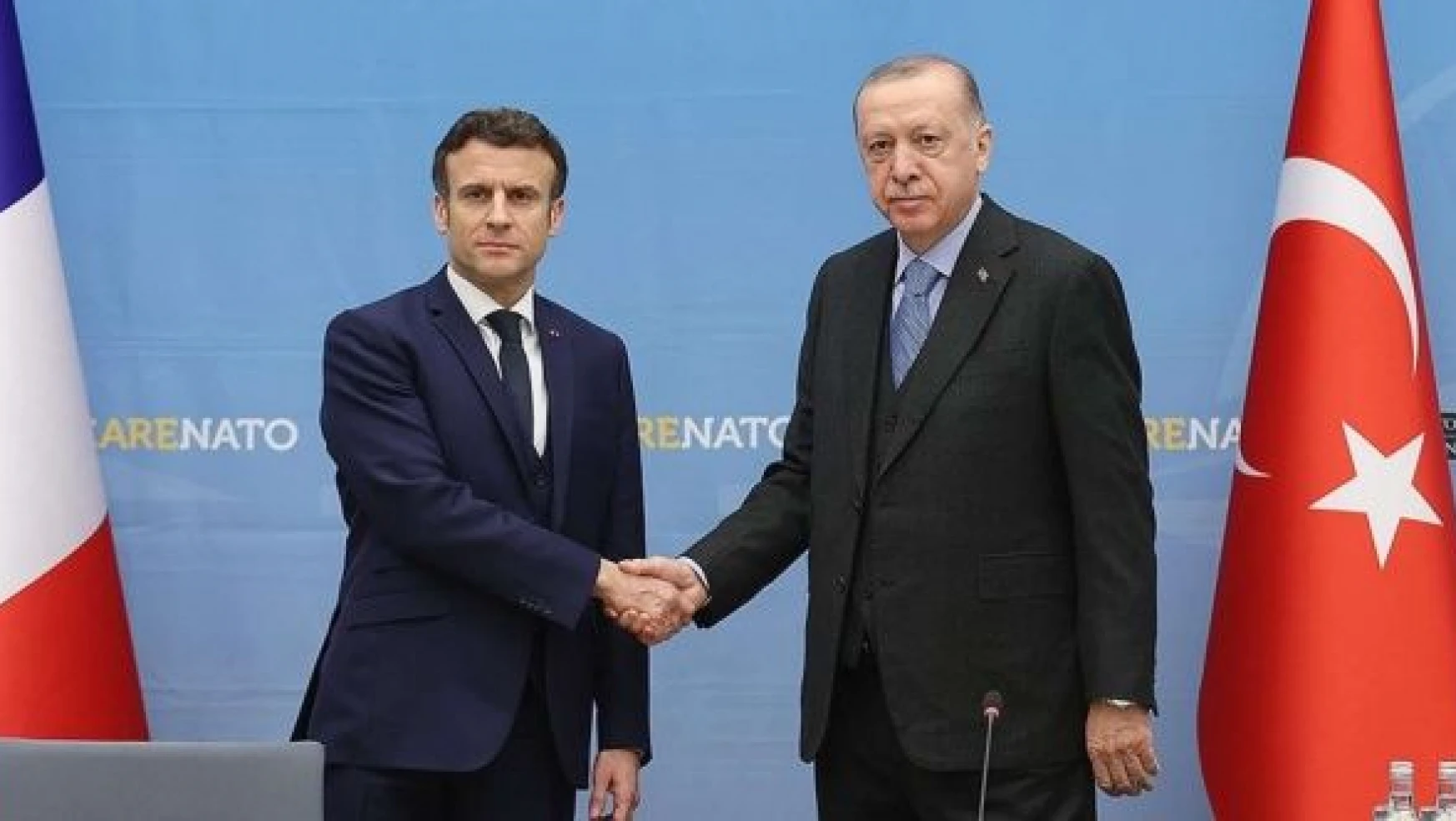 Macron ve Cumhurbaşkanı Erdoğan'dan kalıcı barış açıklaması