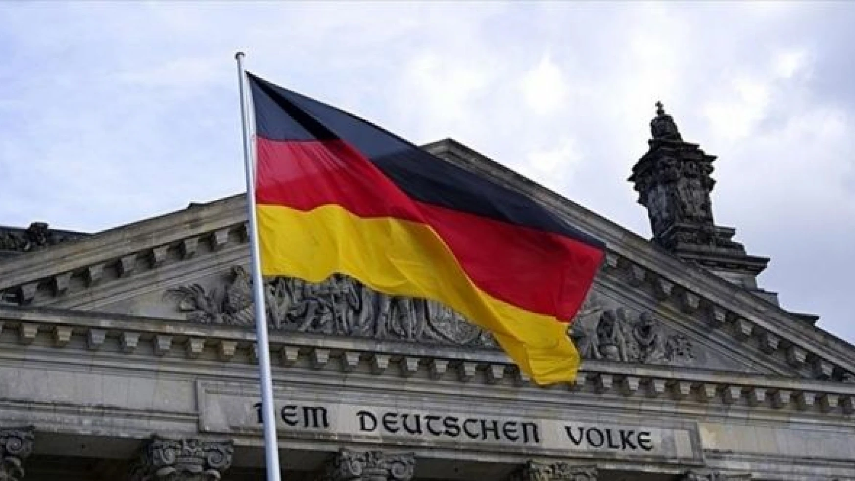 Rus Diplomatlar Almanya' da istenmeyen kişi ilan edildi