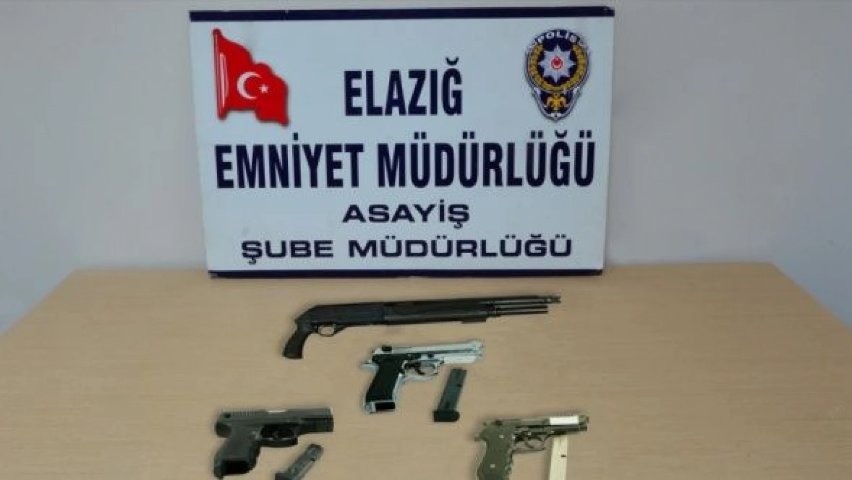 Elazığ'da asayiş uygulamalarında yakalanan 28 kişi tutuklandı