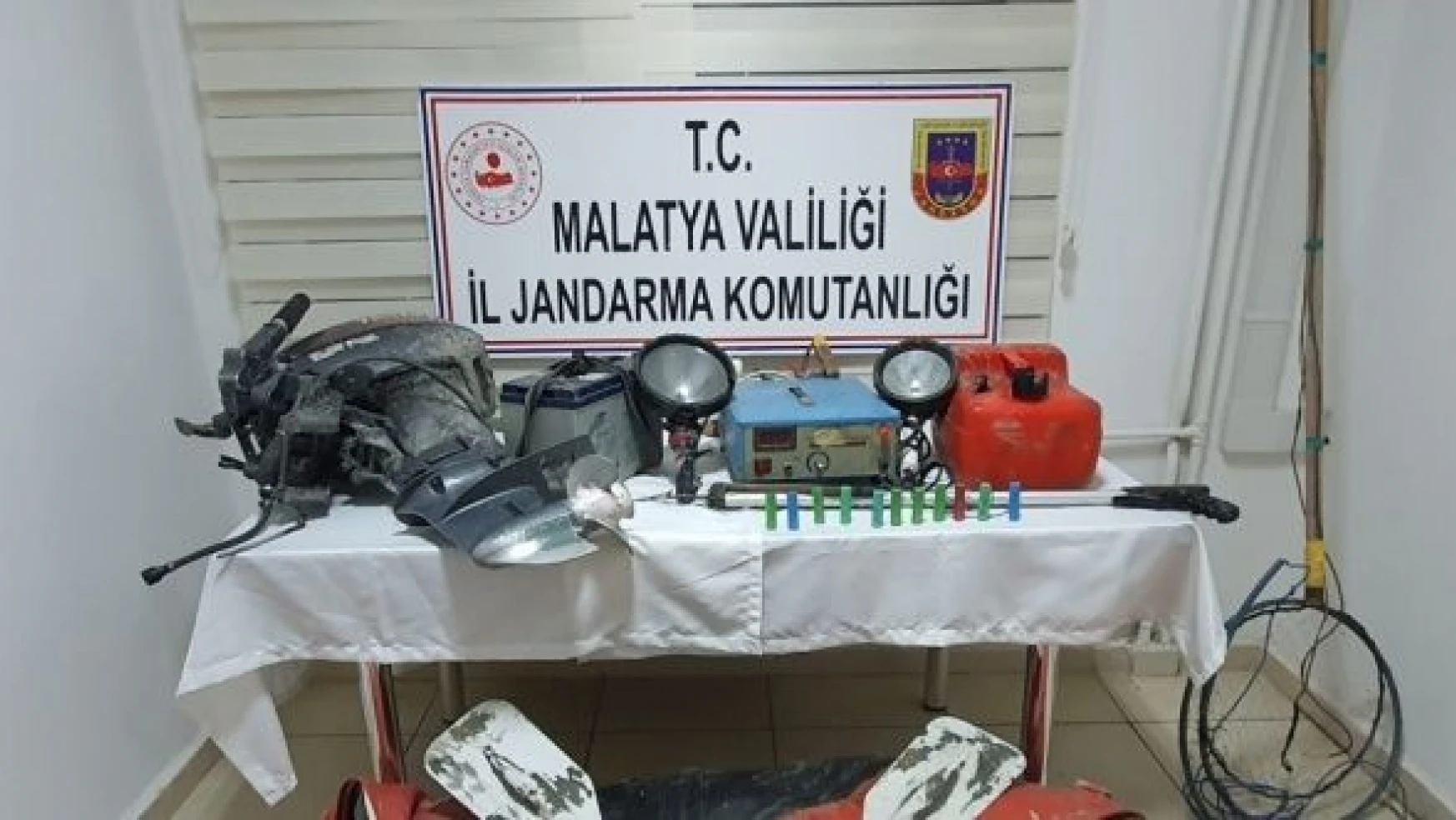Malatya'da elektroşokla balık avcılığına rekor ceza!