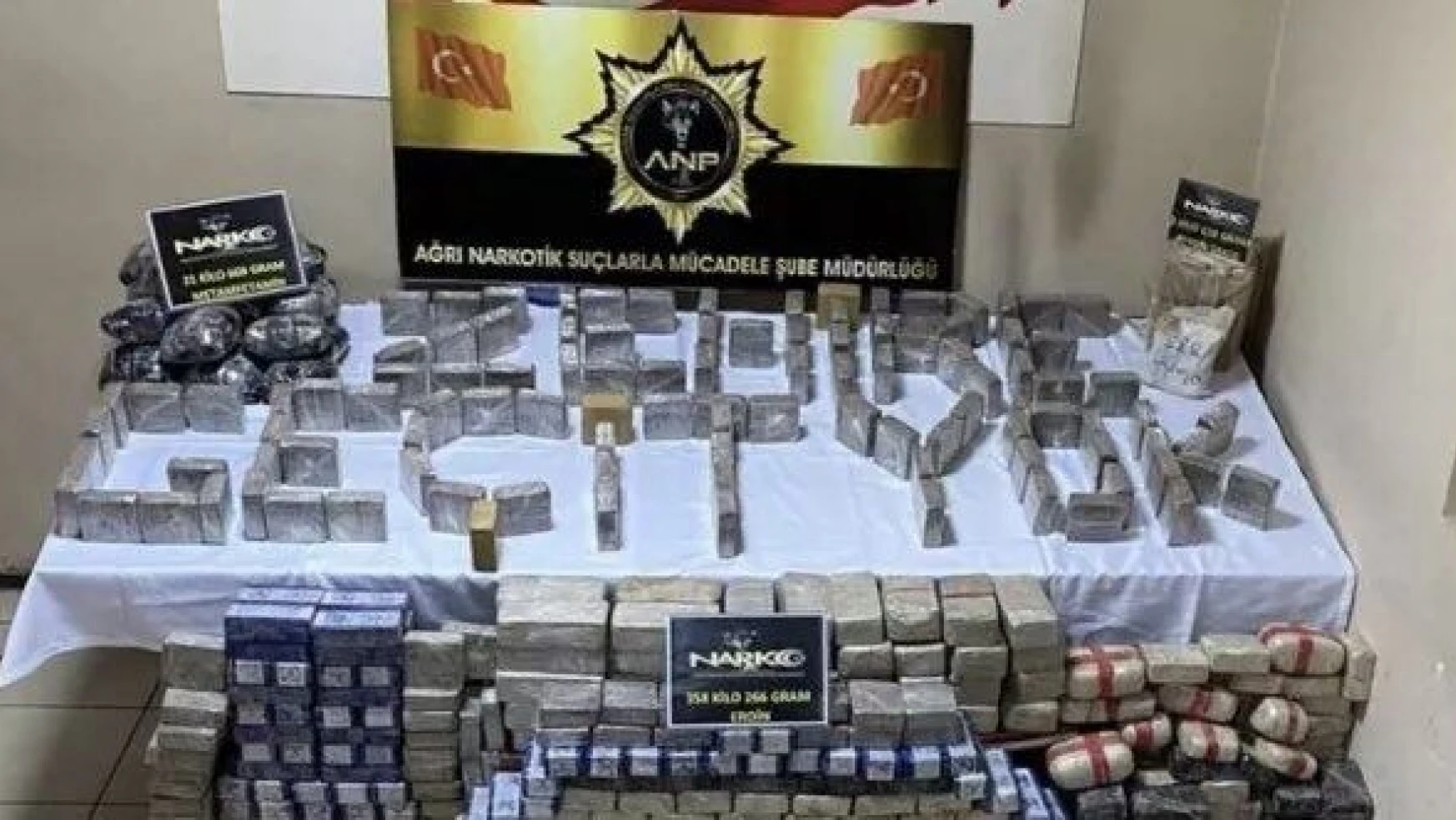 Ağrı'da uyuşturucu operasyonlarında 26 zanlı tutuklandı