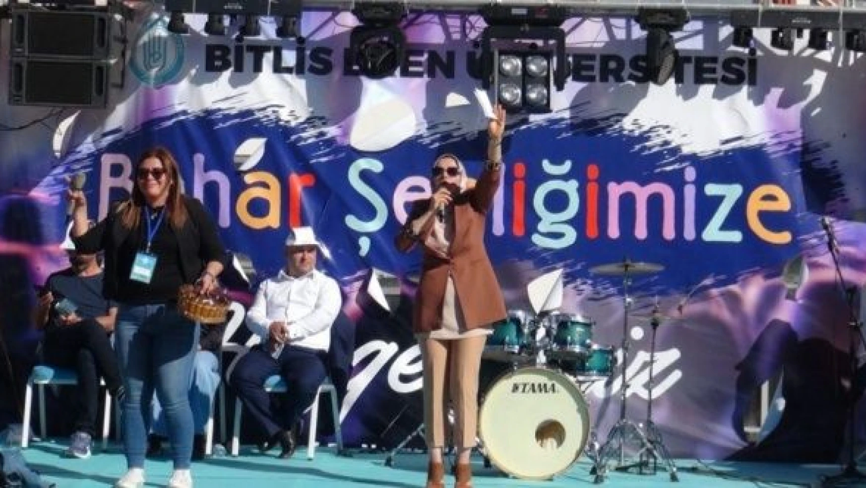 Bitlis'teki Bahar Şenlikleri devam ediyor