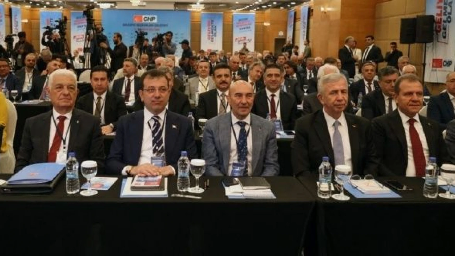 CHP  Belediye Başkanları Çalıştayı başladı