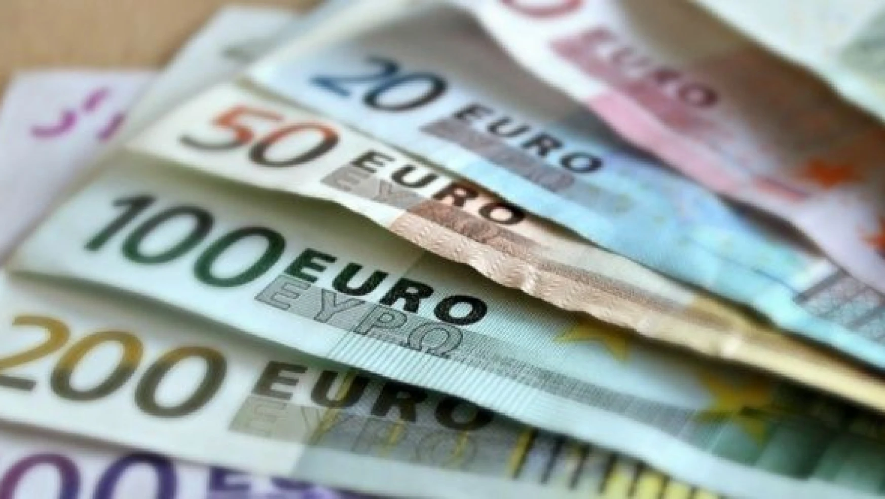 Euro, 17 lira seviyesini aştı!