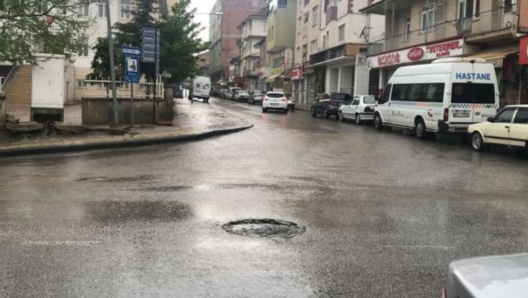 Malatya'da dolu ile karışık yağmur etkili oldu!
