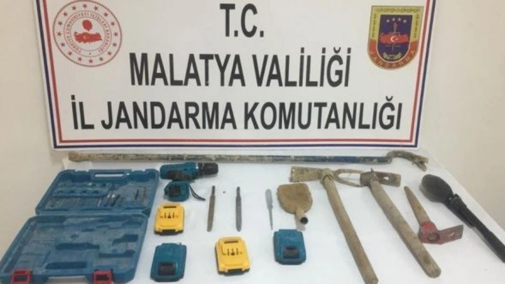 Malatya'da izinsiz kazı operasyonu!