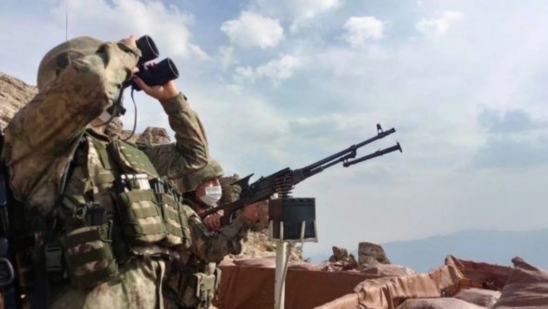 Pençe Kilit'te PKK'nın mühimmatı ele geçirildi