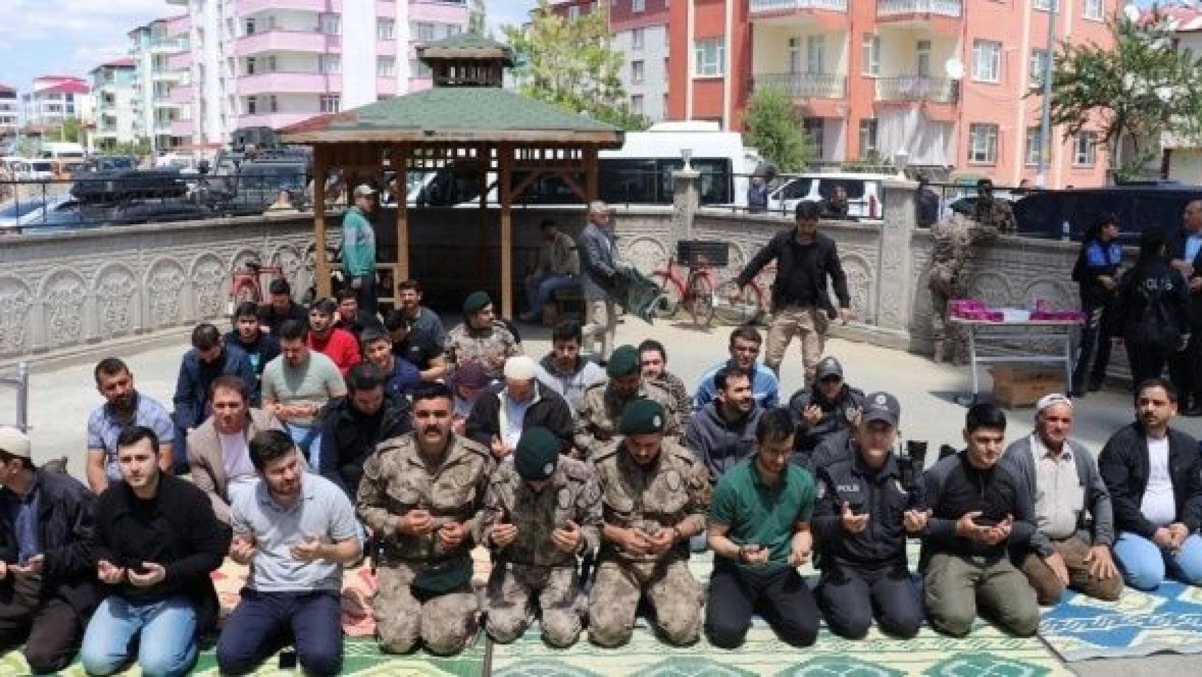 Şehit  özel harekat polisi Veli Kabalay Iğdır'da anıldı