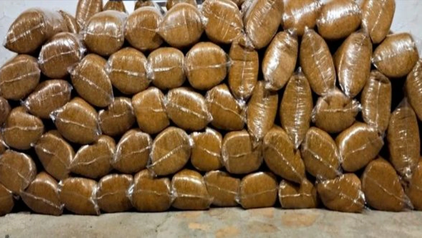 Elazığ'da 775 kilo kaçak tütün vurgunu