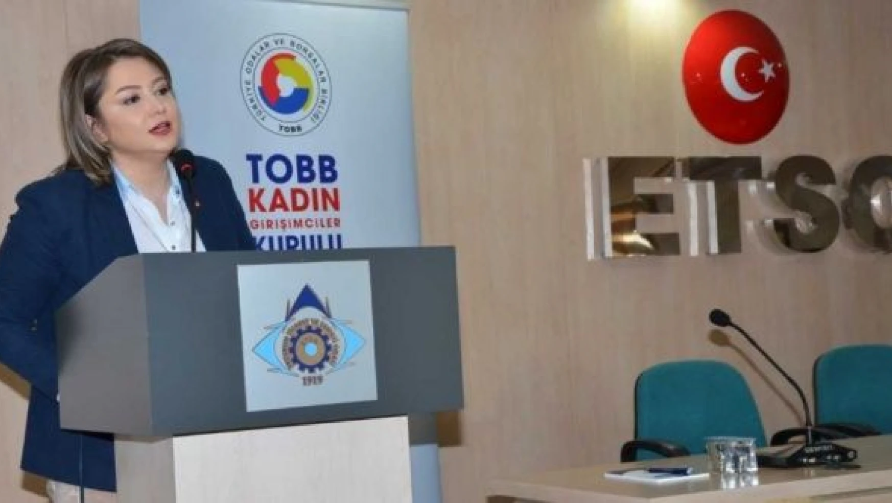 Erzurum'da girişimci kadınlara KOSGEB anlatıldı
