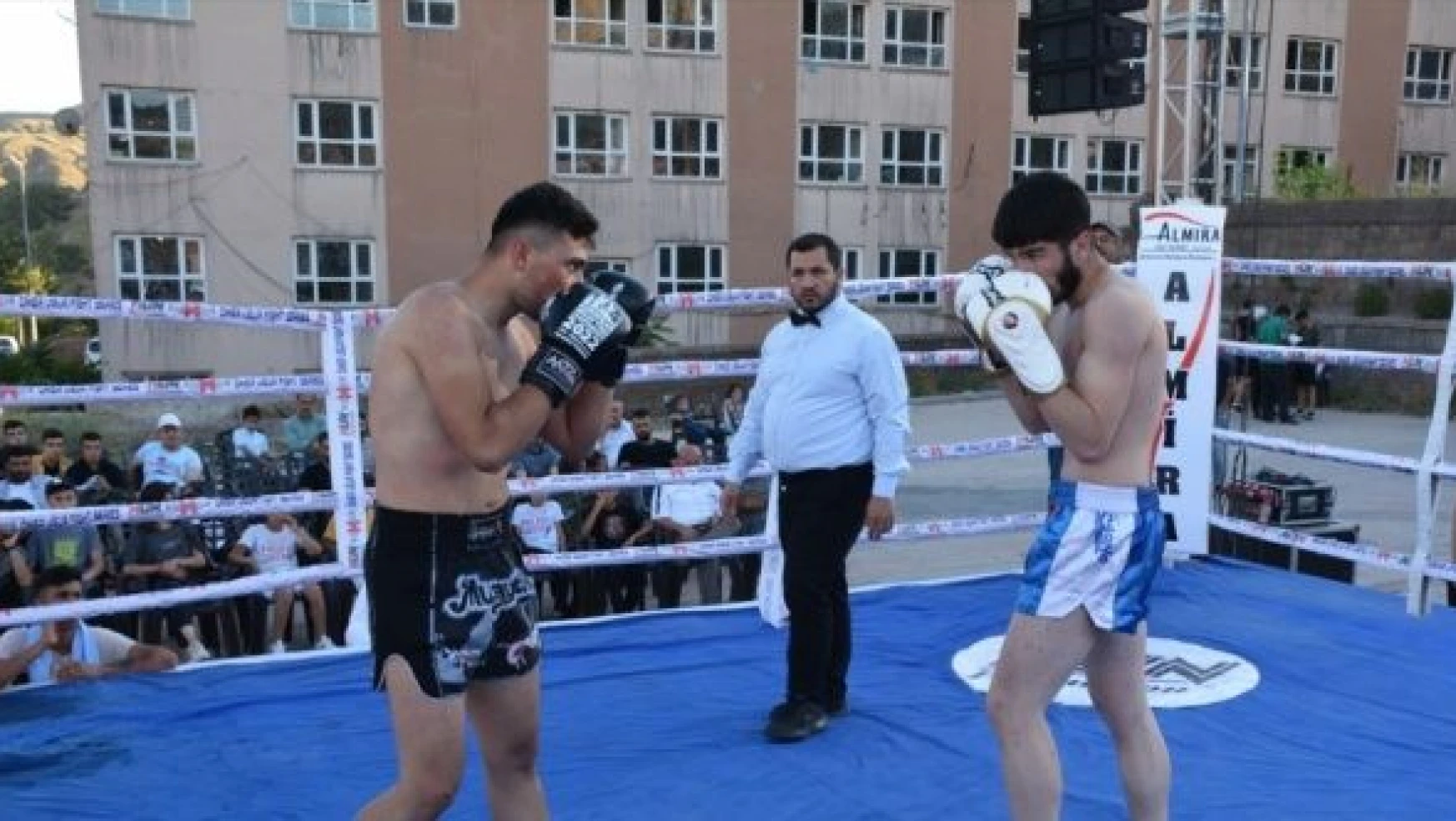 Bitlis 'Uluslararası Muay Thai Galası'na ev sahipliği yaptı