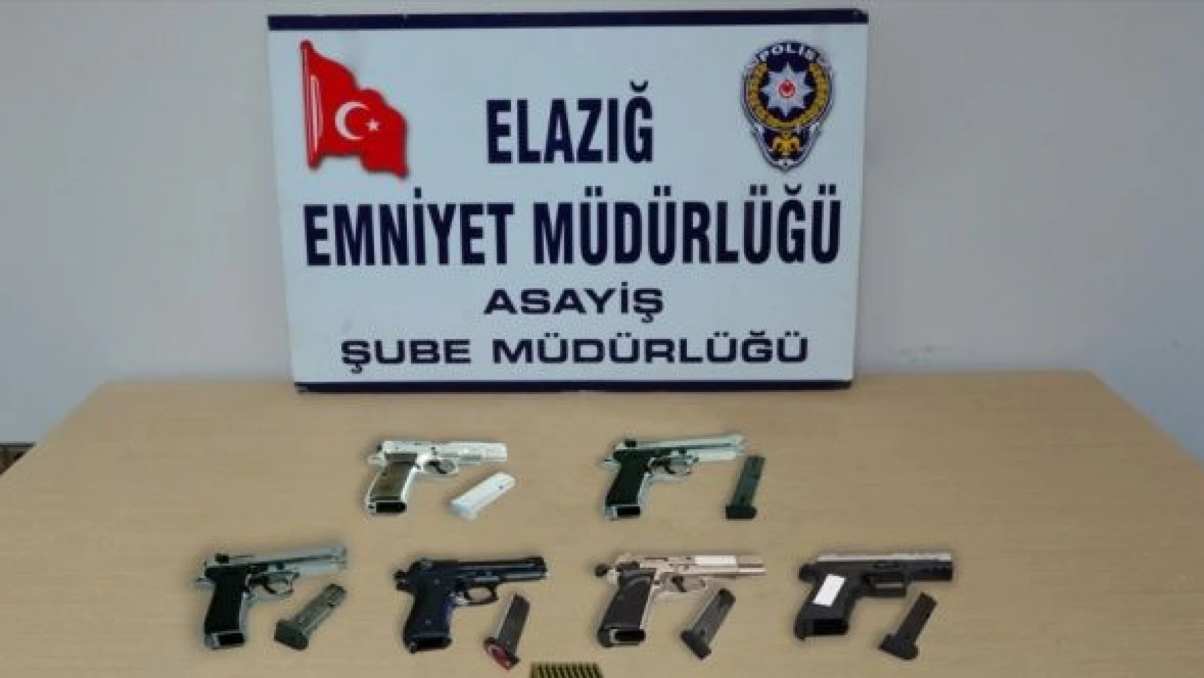 Elazığ'da asayiş uygulamalarında 20 kişi tutuklandı!