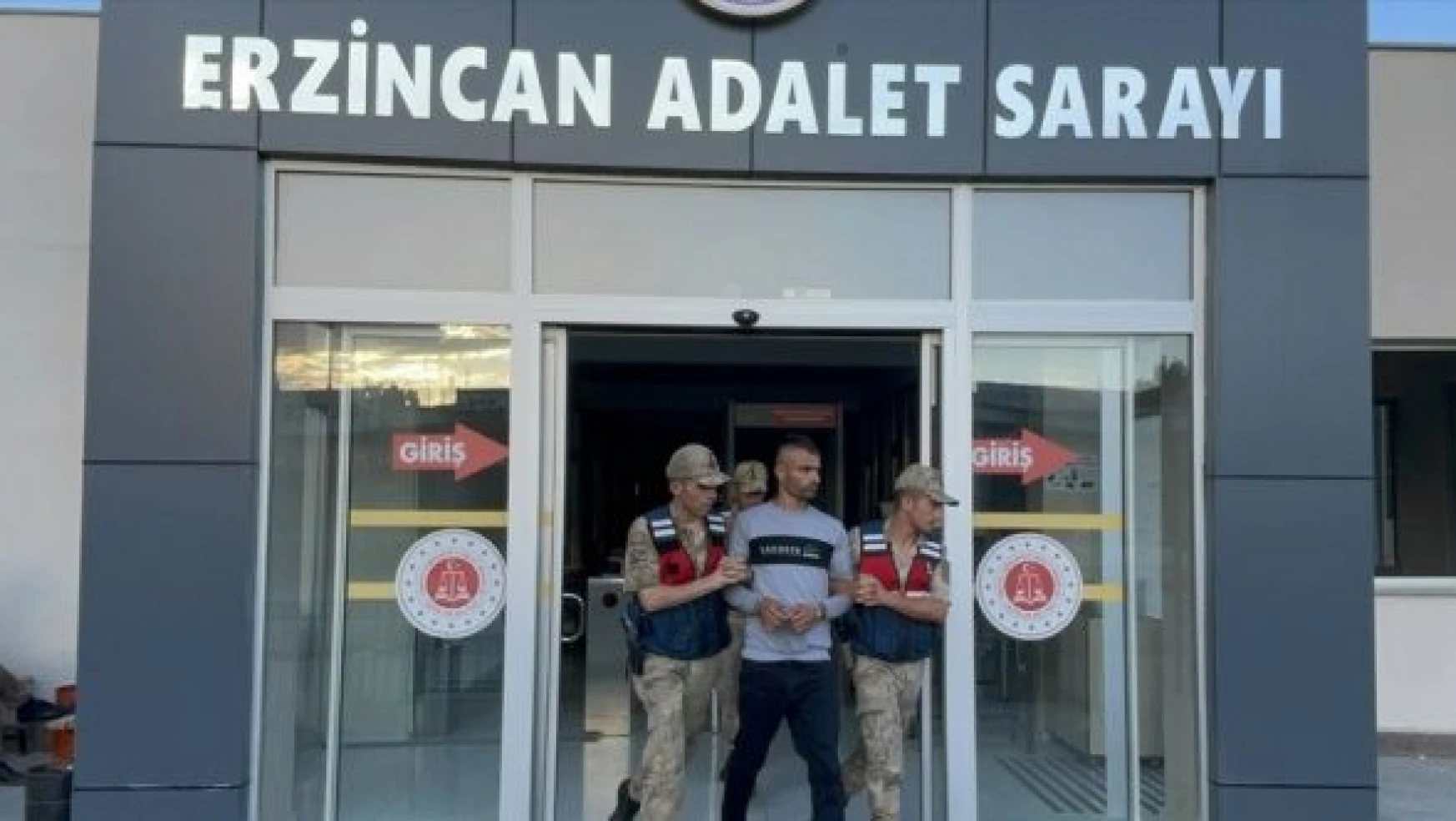 Erzincan'da komşu cinayetine tutuklama