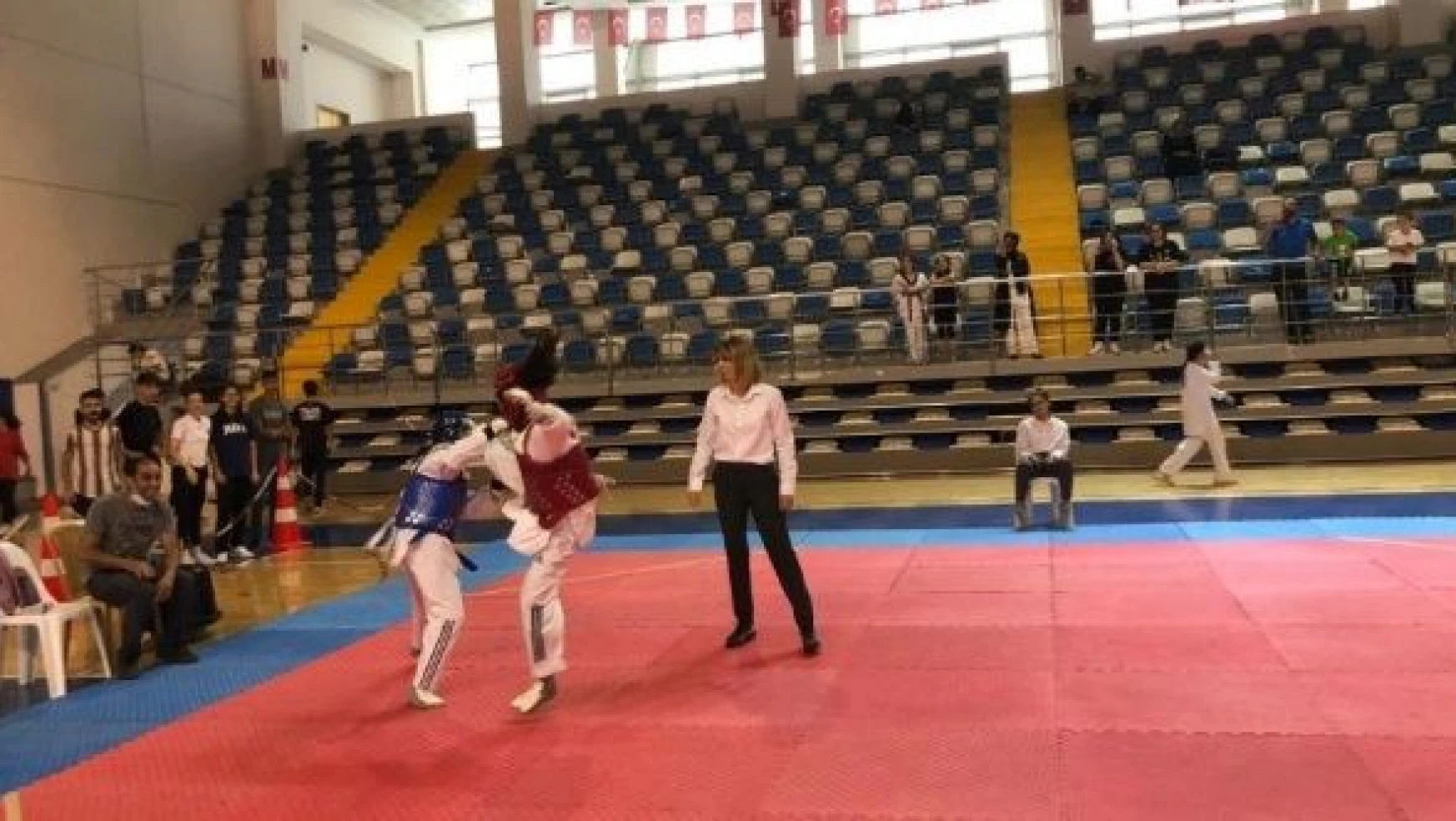 Malatya Tekvando Minikler il şampiyonası yapıldı