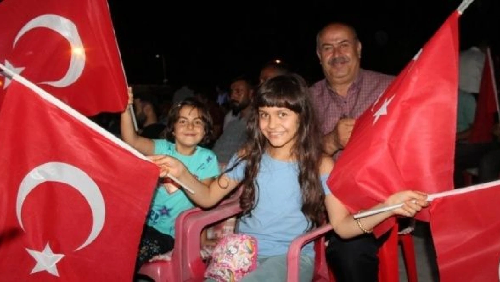 Van, Bitlis, Muş ve Hakkari'de 15 Temmuz Demokrasi ve Milli Birlik Günü etkinlikleri düzenlendi