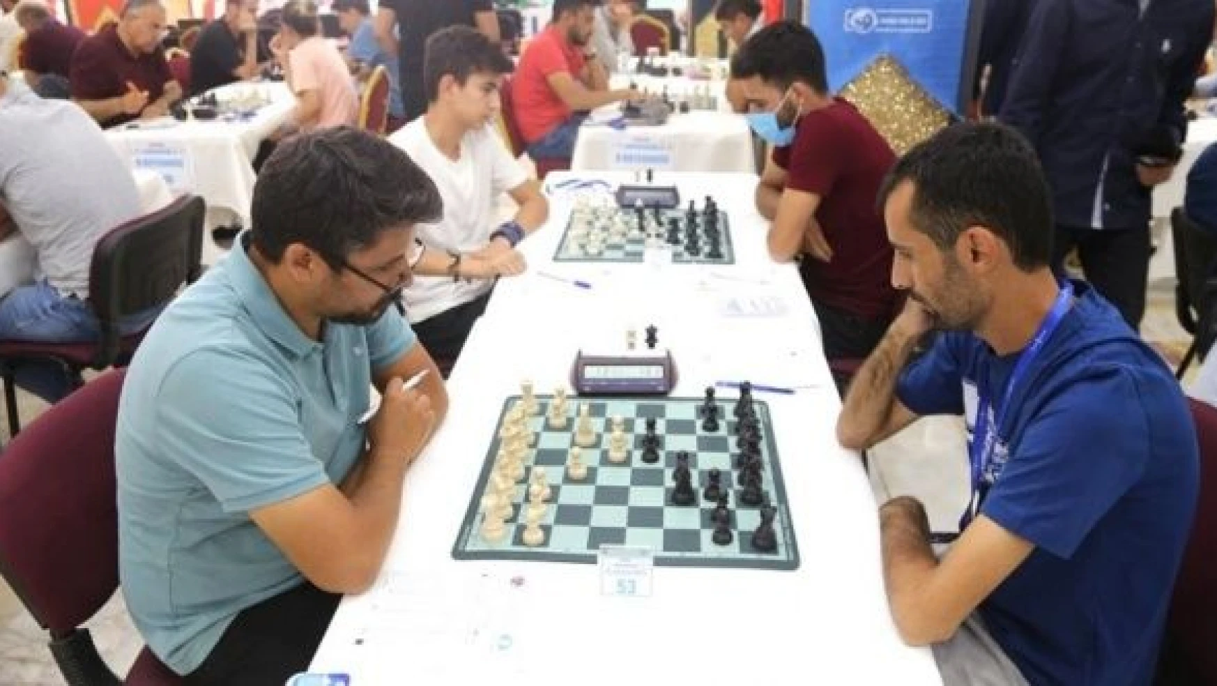 Van'da Uluslararası Satranç Turnuvası başladı