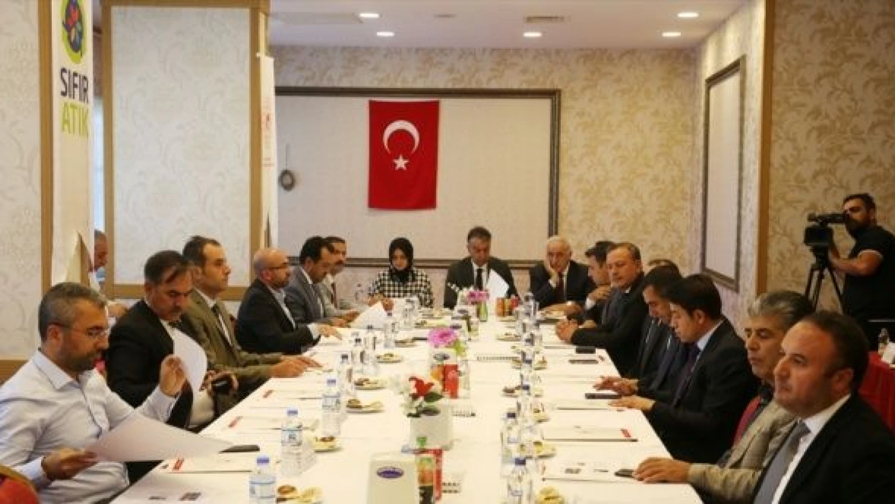 Bitlis'te 'Van Gölü Havza Koruma Eylem Planı ve Uygulama Planı' toplantısı yapıldı