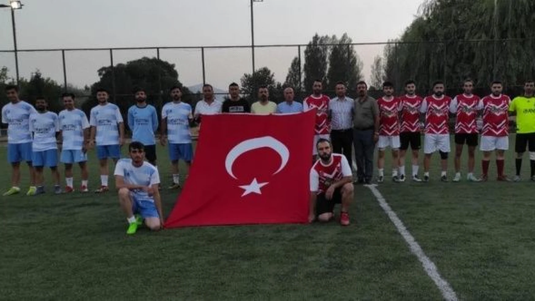 Elazığ'da Köyler Arası 5'inci Geleneksel Futbol Turnuvası sona erdi