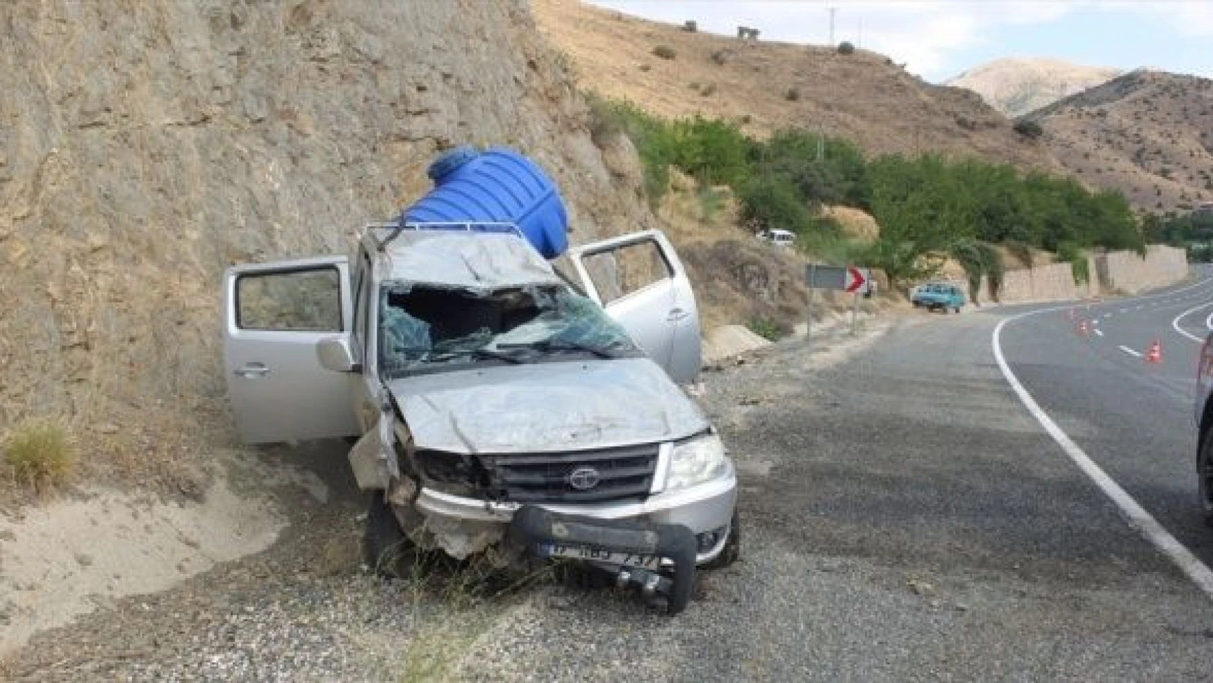 Elazığ'daki trafik kazası: 2 yaralı