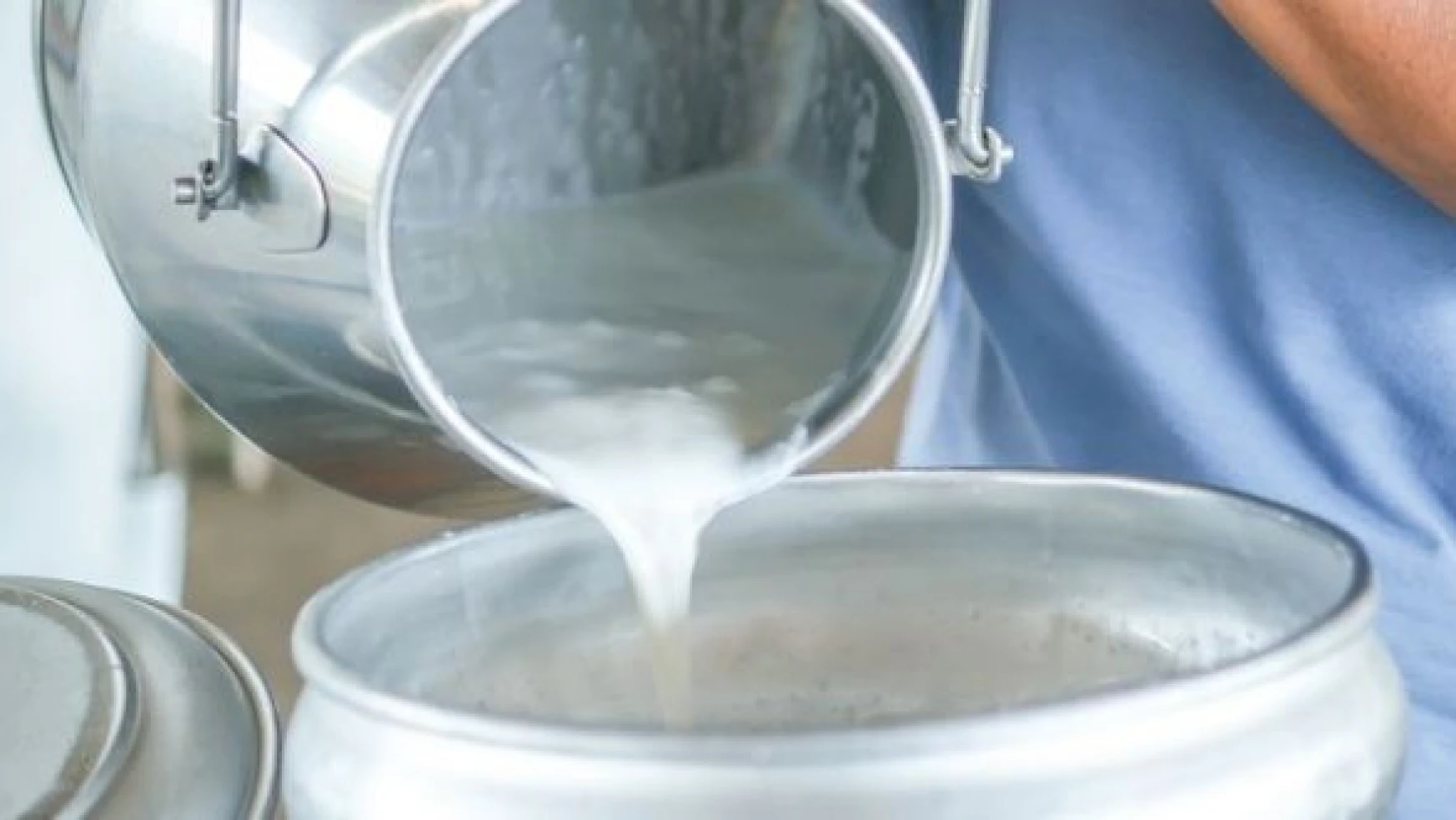 Bakan Kirişçi duyurdu: 'Çiğ süte verilen destek primi litre başına 50 kuruşa çıktı'